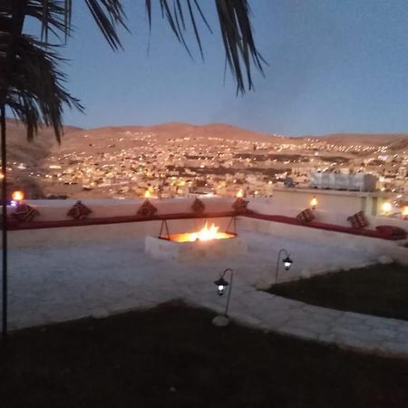 וואדי מוסא Infinity Lodge מראה חיצוני תמונה